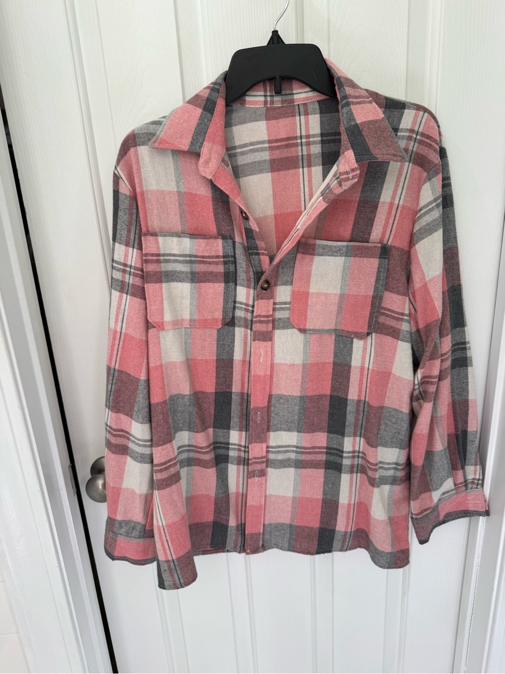 Women's Pink & Gray Plaid Button-Up Shirt